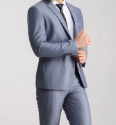 男士穿西服應(yīng)注意的細(xì)節(jié)