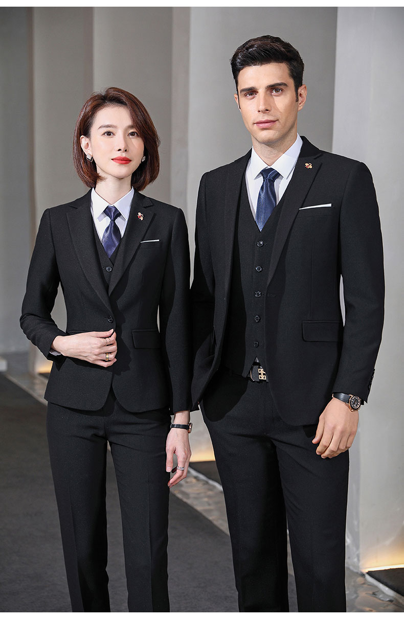 團體職業(yè)裝定制模特展示圖片2